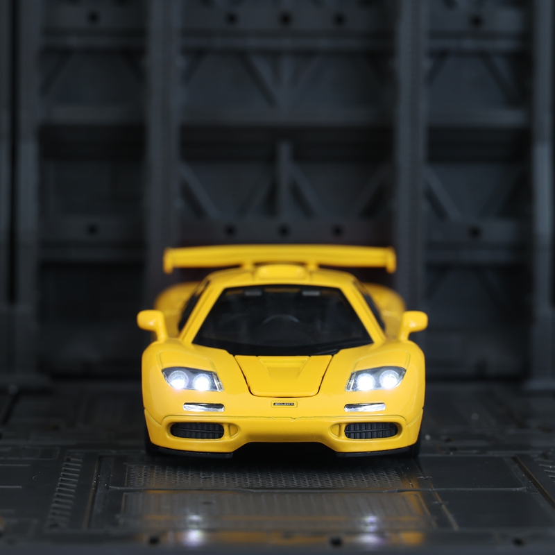 Modellino in lega McLaren F1 i - Decor Lighting Returns recensione e prezzo