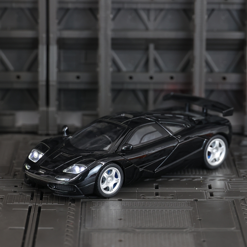 Modellino in lega McLaren F1 i - Decor Lighting Returns recensione e prezzo