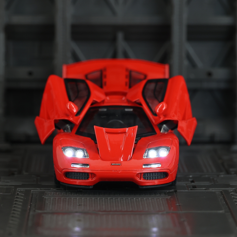 Modellino in lega McLaren F1 i - Decor Lighting Returns recensione e prezzo