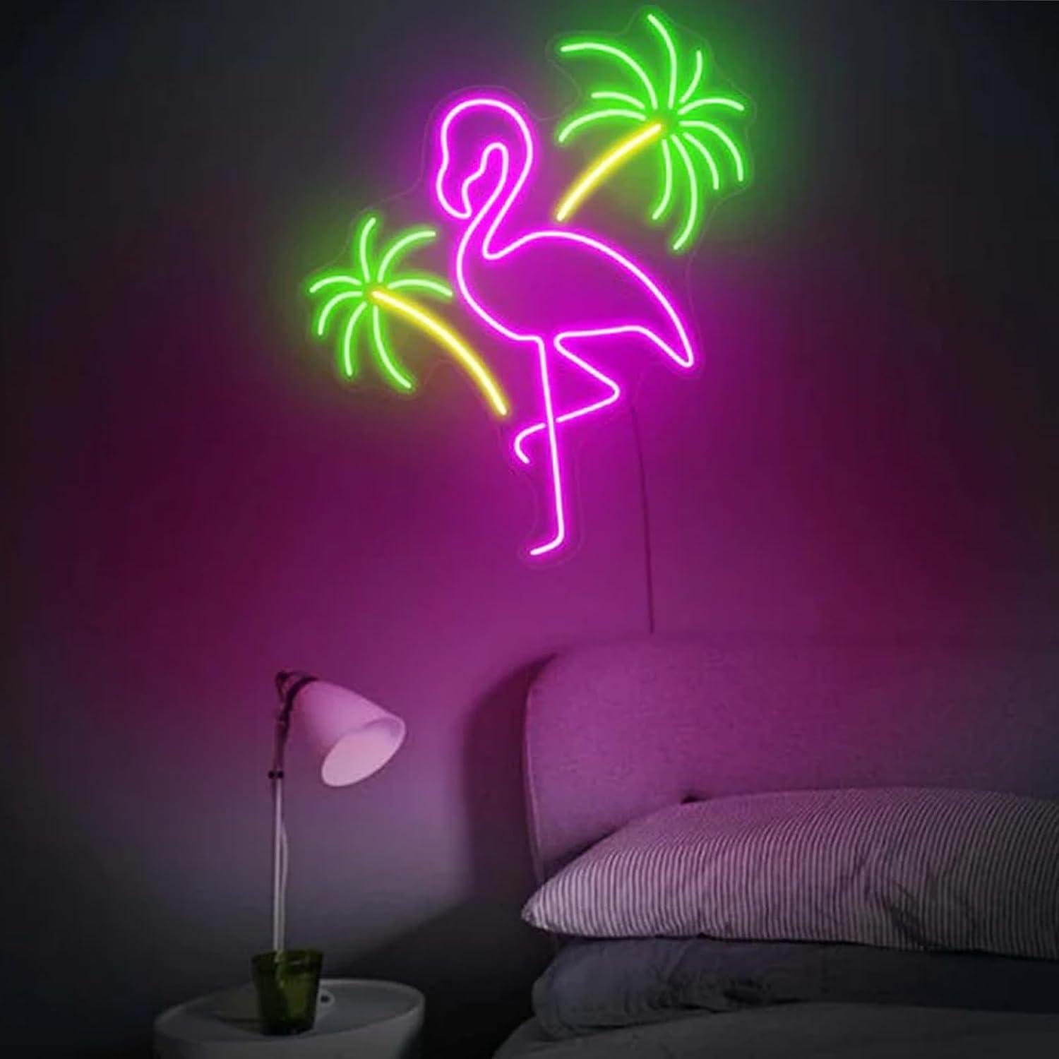 Insegna al Neon con Fenicotter - Wall Decor Lighting Tree recensione e prezzo